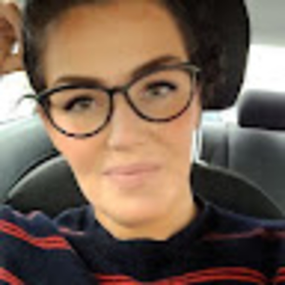 Meet your Posher, Celia